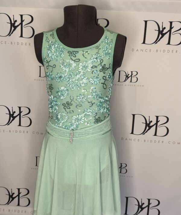 REF 74 Mint Green Floral Sequin Dance Dress